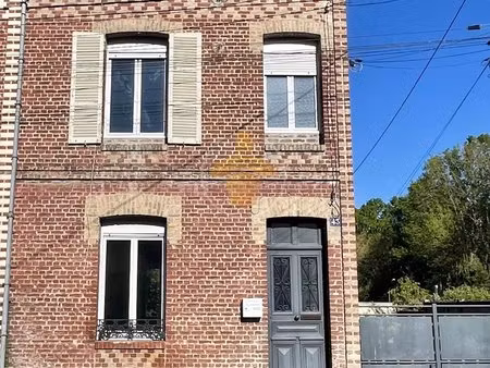 maison semi-mitoyenne secteur la fère