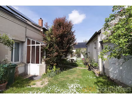 maison saint-denis-en-val 8 pièces 183 m²