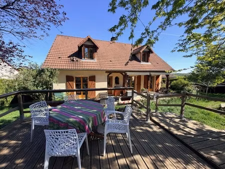 prauthoy belle maison de 6 pieces avec grand jardin