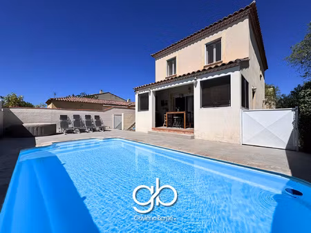 maison contemporaine 131 m2 5 pièces piscine garage vergèze