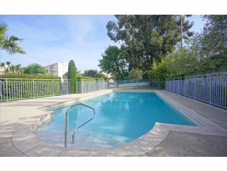 appartement cannes 38 m² t-2 à vendre  215 000 €