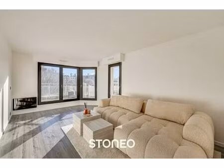 appartement 3 pièces en dernier étage avec terrasse