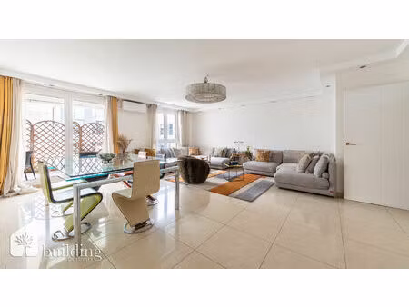 levallois-perret greffulhe - appartement familial 5 pièces avec terrasse et balcon de 120 