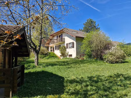 à vendre maison familiale165 m² au calme absolu à armoy