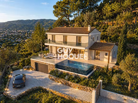 terrain 2006 m2 constructible -pégomas