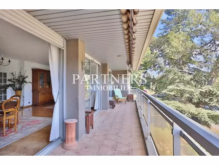 vente appartement 4 pièces 115.3 m² à aix-en-provence (13090)  550 000 €
