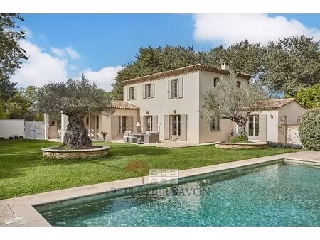 maison de luxe à vendre à puyricard