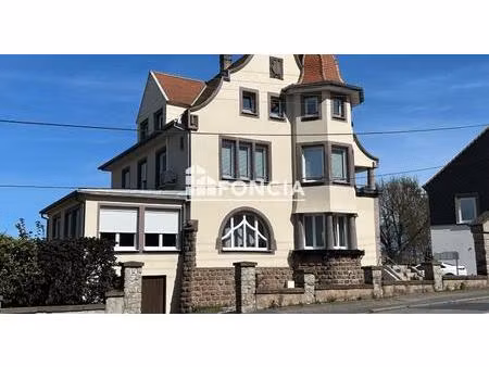 superbe f3/4 contemporain dans maison de maître rénovée – 91 m² avec prestations de qualit