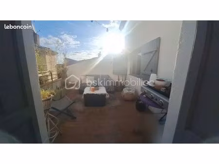 immeuble 8 pièces 122 m²