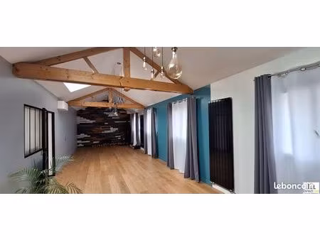 immeuble 3 pièces 190 m²