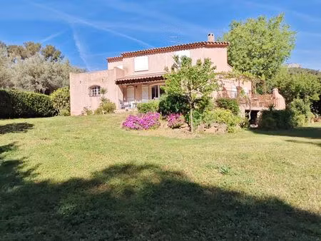 maison de caractère au revest les eaux