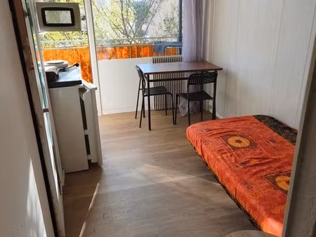 location studette aix en provence