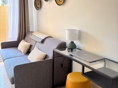 studio meublé de septembre à juin uniquement