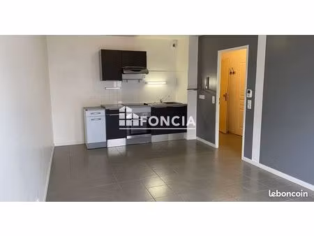 appartement 2 pièces 44.5m² à louer 854.68 - st pierre du perray 91280