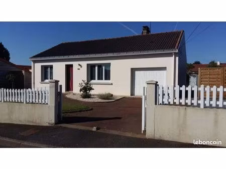 location maison st pierre montlimart