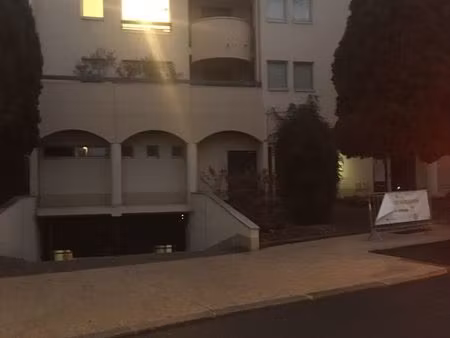 location garage ecully hyper centre