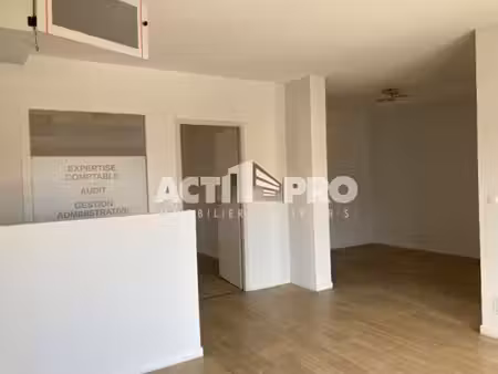 location bureaux argelès-sur-mer 66700 53m²