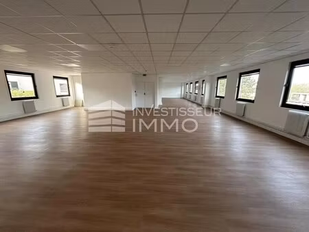 location bureaux 290 m²