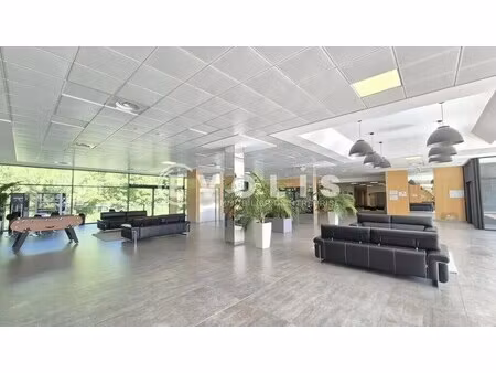 vente bureaux 28 m² à 1 701 m²