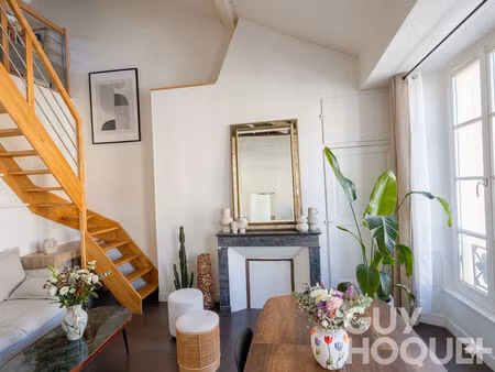 versailles notre-dame duplex de charme rénové avec mezzanine 73 m² au sol/43 m² carrez