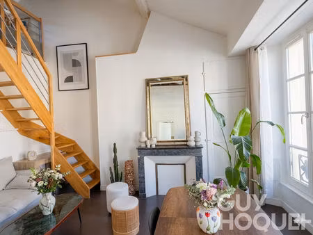 versailles notre-dame duplex de charme rénové avec mezzanine 73 m² au sol/43 m² carrez