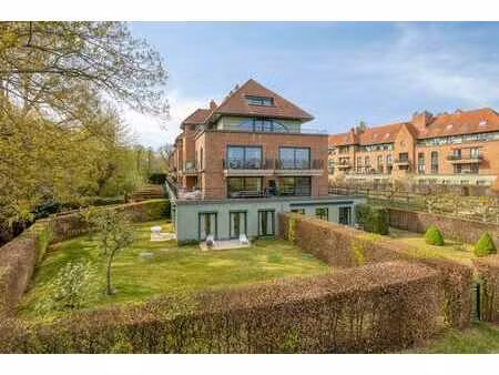 appartement luxueux  3 chambres  garage  vue unique.