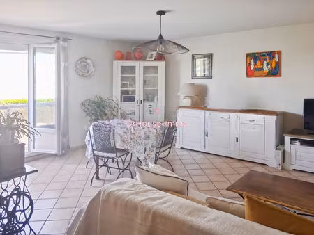 charmant appartement de 4 pièces dans le quartier tranquille de saint-jean-de-la-ruelle