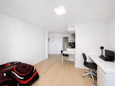 studio 29m² lumineux avec espaces communs