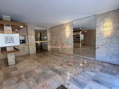 élégant appartement de 4 pièces avec garage à versailles