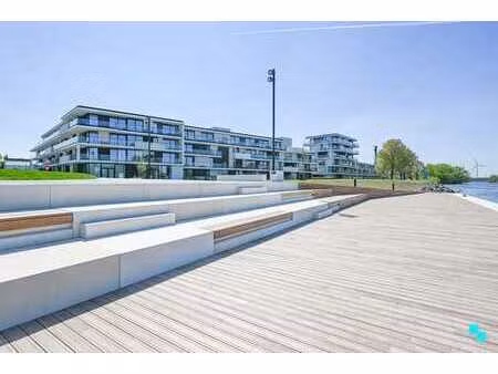 tweeslaapkamerappartement aan de nieuwe leieboorden