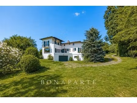 arcangues - propriété près du centre