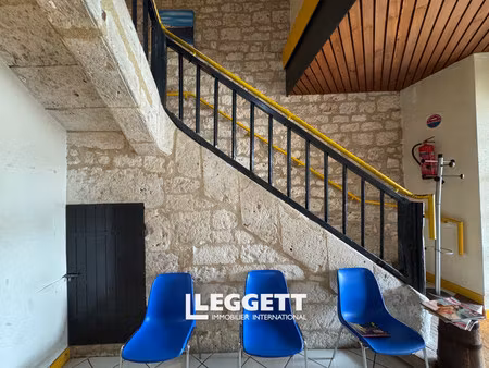 maison 11 pièce(s)  castelnau montratier-sainte alauzie