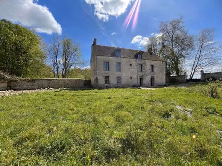 mormant-sur-vernisson maison et nombreuses dépendances