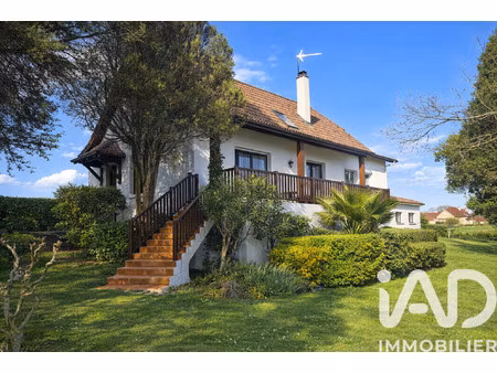 vente maison traditionnelle 7 pièces