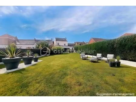 au calme  magnifique maison semi-individuelle pleine de charme et baignée de lumière  avec