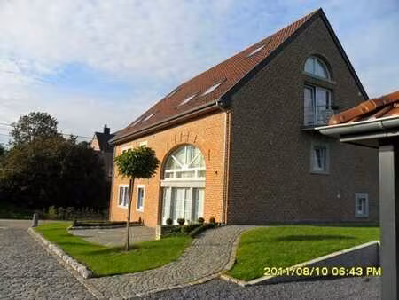 superbe grange entièrement rénovée