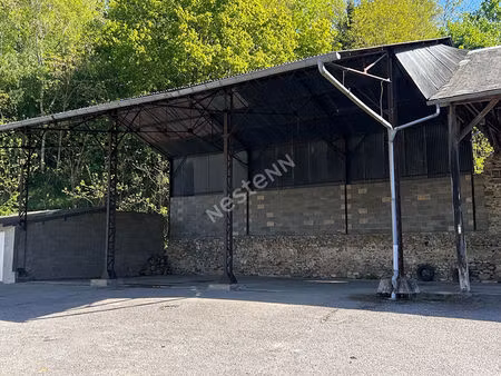 hangar situé à epernon proche gare pour stationnement déal camping-car