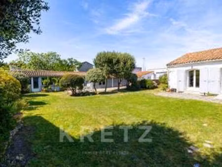 vente maison piscine à ars-en-ré (17590) : à vendre piscine / 150m² ars-en-ré