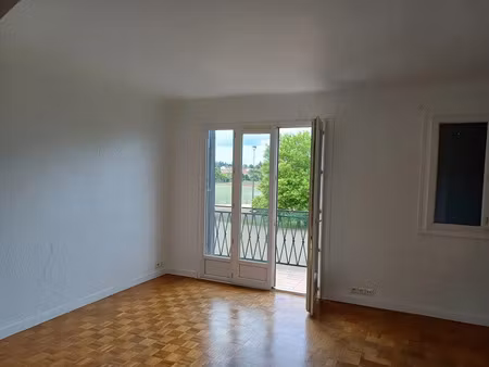 appartement 3 pieces avec balcon