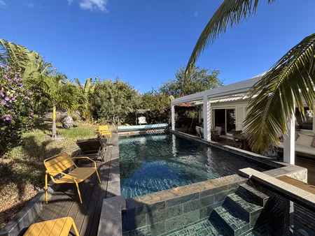 villa t6 de 179.21m2 à la pointe de la technologie à la saline-les-bains.