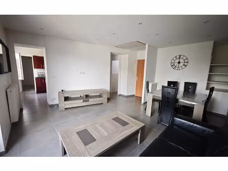 location appartement  m² t-3 à flins-sur-seine  960 €