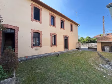 vente immeuble 0 pièces 195 m² à séméac (65600)  277 200 €