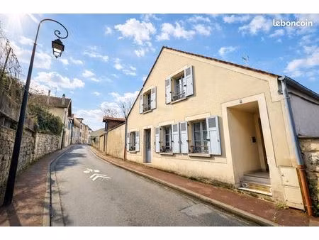 maison 2 pièces 66 m²