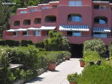 vente appartement club hotel saint mandrier