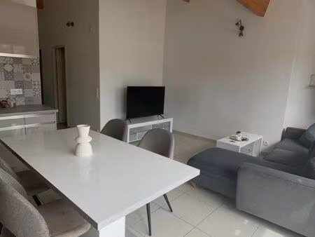 à louer - bel appartement non meublé 13eme marseille