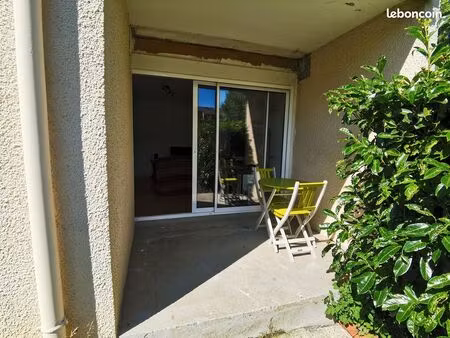 t2 parc du cerise mt st aignan jardin et parking en s/sol