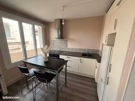 appartement t3 – 55 m² – hyper centre limoges (secteur cathédrale)