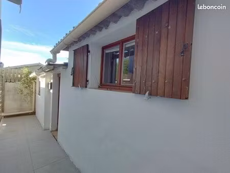 studio avec jardin derrière villa privée  centre montpellier