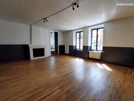 appartement t5 à revin en location