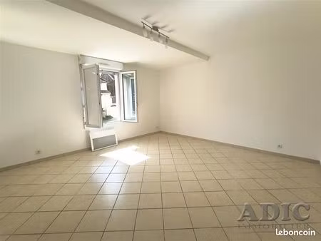 appartement 3 pièces 57 m²